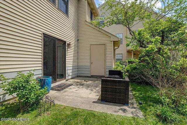 402 Daisy Court, Jackson, NJ 08527