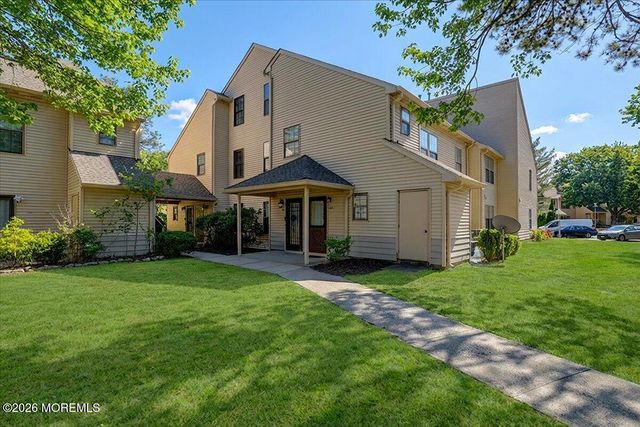 402 Daisy Court, Jackson, NJ 08527