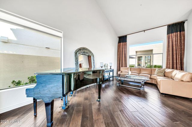 11898 N 80TH Place, Scottsdale, AZ 85260