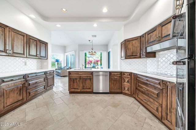 11898 N 80TH Place, Scottsdale, AZ 85260