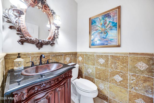 11898 N 80TH Place, Scottsdale, AZ 85260