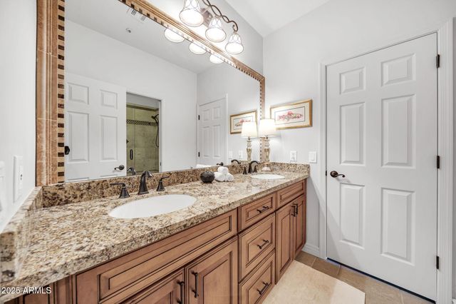 11898 N 80TH Place, Scottsdale, AZ 85260