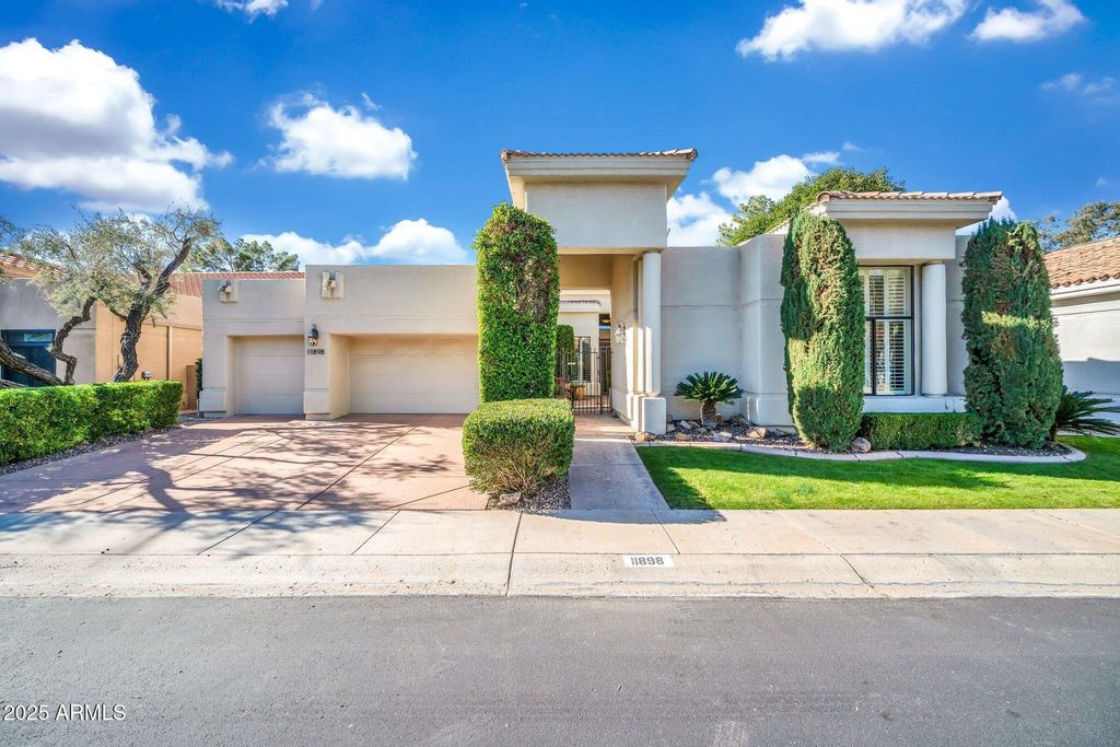 11898 N 80TH Place, Scottsdale, AZ 85260