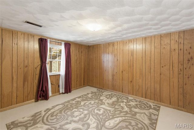 1004 Barton Road, Doniphan, MO 63935