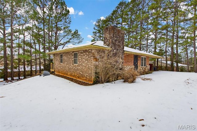 1004 Barton Road, Doniphan, MO 63935