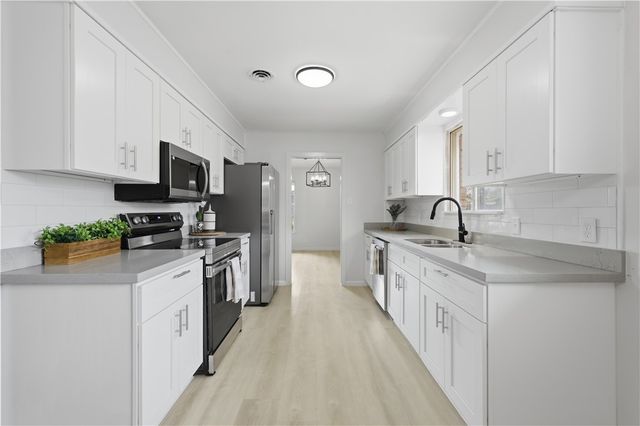 3314 Casa De Palmas, Corpus Christi, TX 78411