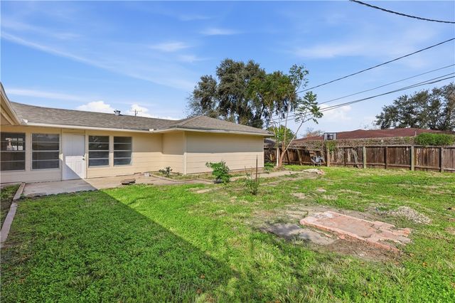 3314 Casa De Palmas, Corpus Christi, TX 78411