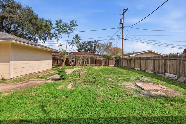 3314 Casa De Palmas, Corpus Christi, TX 78411