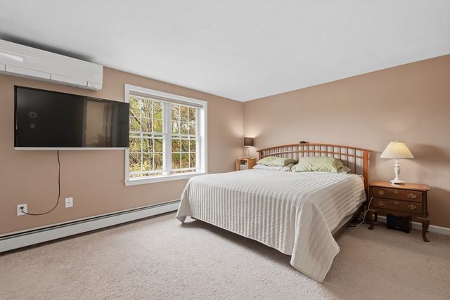 27 Colburn 27, Northborough, MA 01532