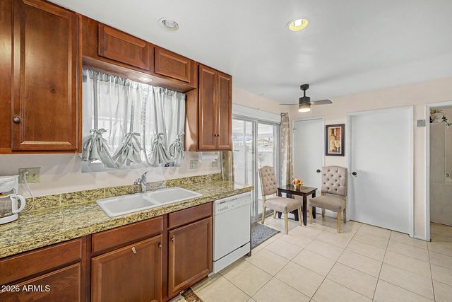 10619 W COGGINS Drive, Sun City, AZ 85351