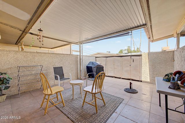 10619 W COGGINS Drive, Sun City, AZ 85351