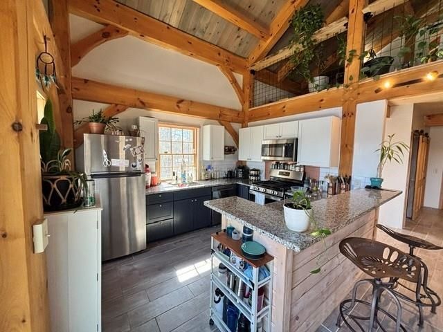 27 Skytop Drive, Newbury, NH 03255