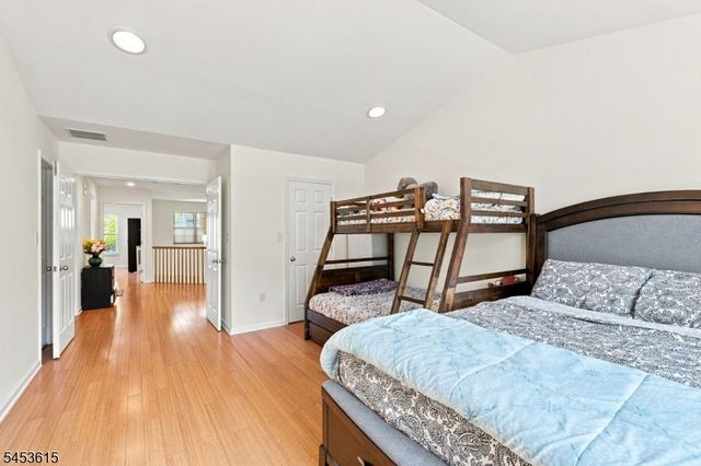 54 Jackson Ave, Montgomery Twp., NJ 08540