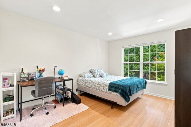 54 Jackson Ave, Montgomery Twp., NJ 08540