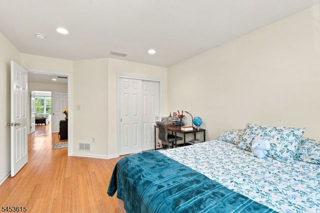 54 Jackson Ave, Montgomery Twp., NJ 08540