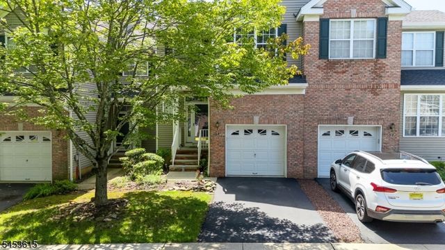 54 Jackson Ave, Montgomery Twp., NJ 08540
