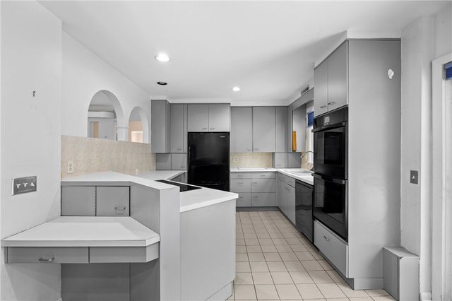 264 Clover Hills Drive, Brighton, NY 14618