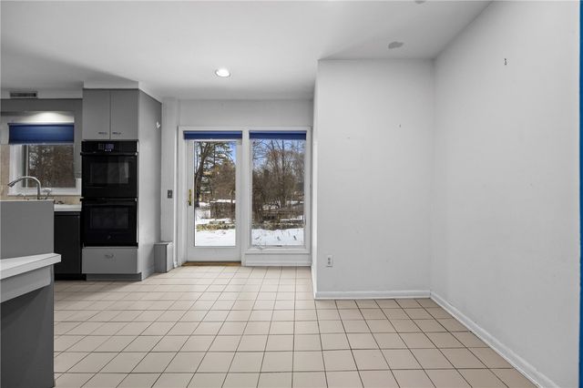 264 Clover Hills Drive, Brighton, NY 14618