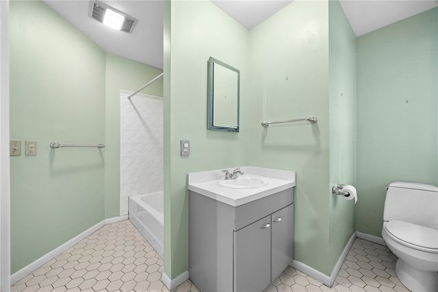 264 Clover Hills Drive, Brighton, NY 14618