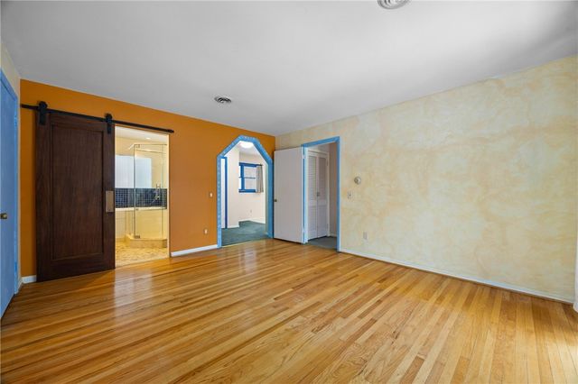 264 Clover Hills Drive, Brighton, NY 14618