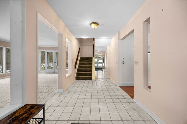 264 Clover Hills Drive, Brighton, NY 14618