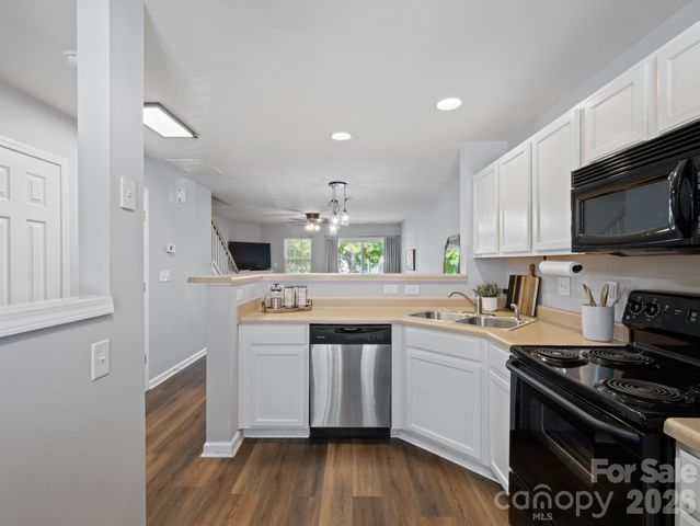 3414 Broadwick Street, Charlotte, NC 28213