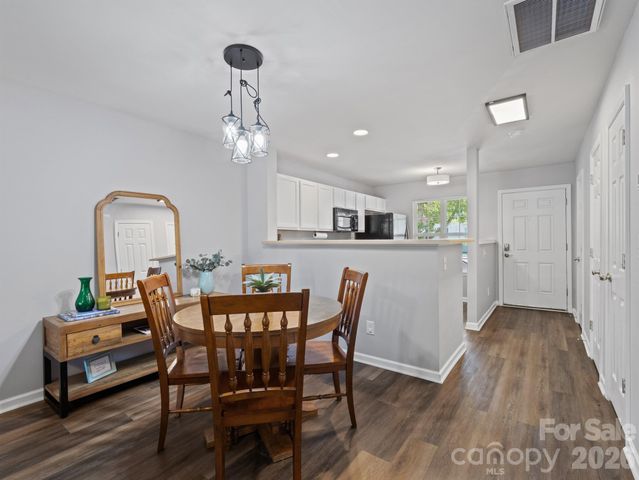 3414 Broadwick Street, Charlotte, NC 28213