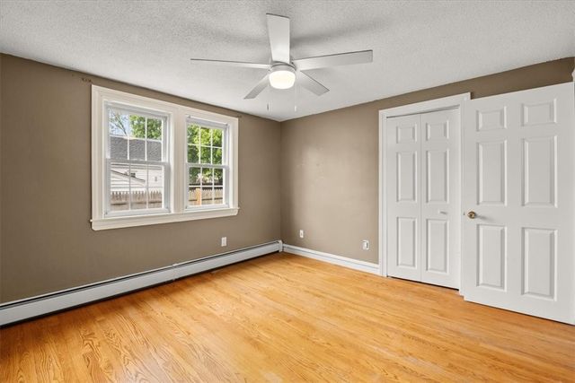 15 Community Road, Warwick, RI 02889