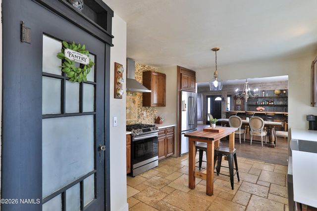 511 W Gilmore Street, Winslow, AZ 86047