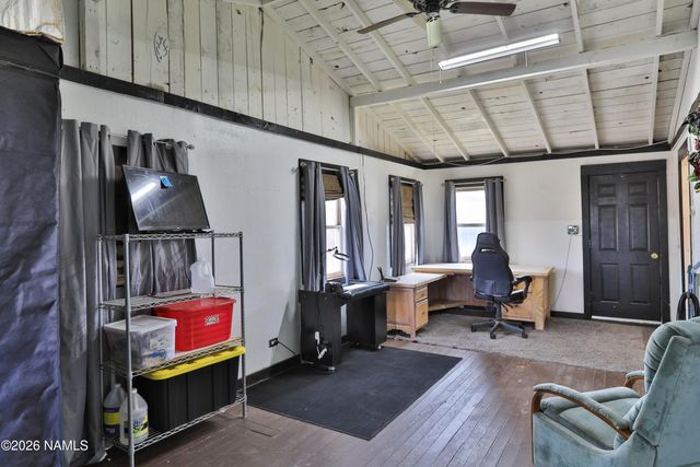 511 W Gilmore Street, Winslow, AZ 86047