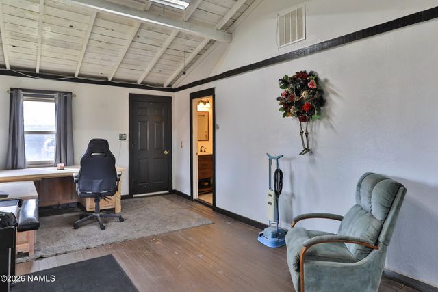 511 W Gilmore Street, Winslow, AZ 86047