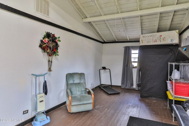 511 W Gilmore Street, Winslow, AZ 86047