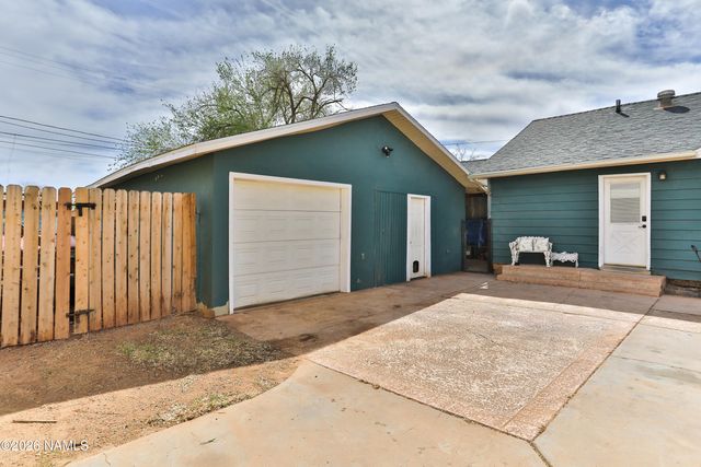 511 W Gilmore Street, Winslow, AZ 86047
