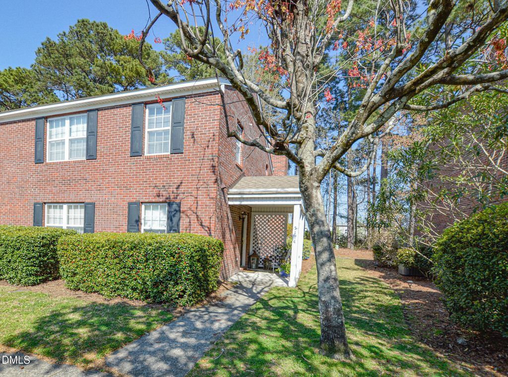 5114 Lamppost Circle, Wilmington, NC 28403