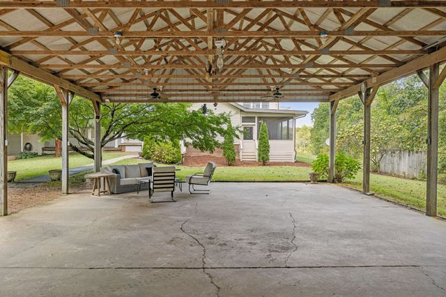 7144 Carter Rd, Fairview, TN 37062