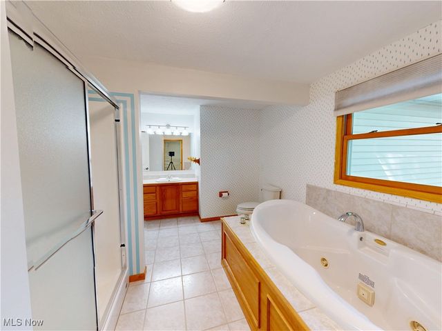 6267 Foxwood Court, Mentor, OH 44060