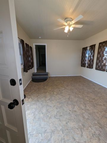 11888 W Shaw Avenue, Fresno, CA 93723