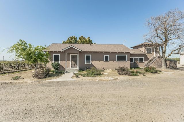 11888 W Shaw Avenue, Fresno, CA 93723