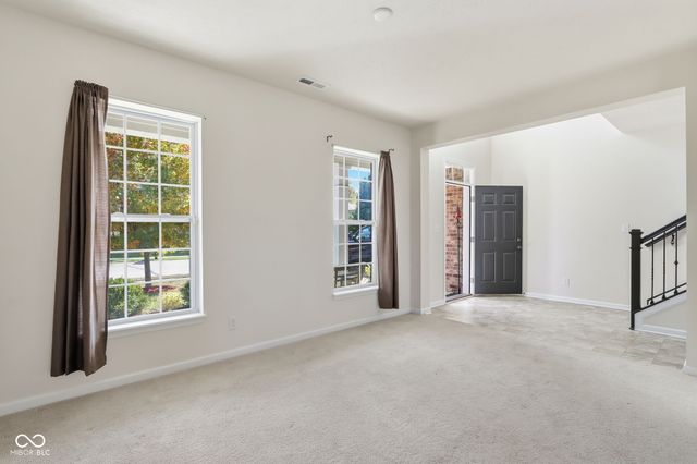 8178 KILBORN Way, Avon, IN 46123