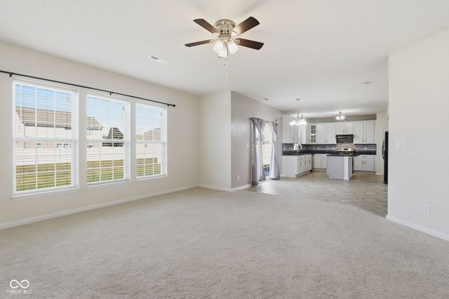 8178 KILBORN Way, Avon, IN 46123