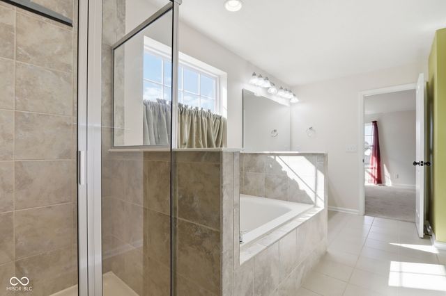 8178 KILBORN Way, Avon, IN 46123