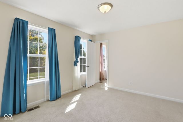 8178 KILBORN Way, Avon, IN 46123