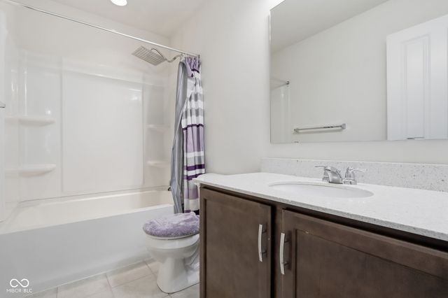 8178 KILBORN Way, Avon, IN 46123