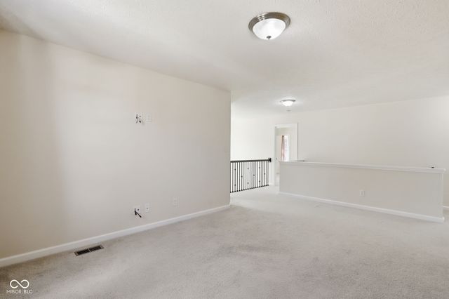 8178 KILBORN Way, Avon, IN 46123