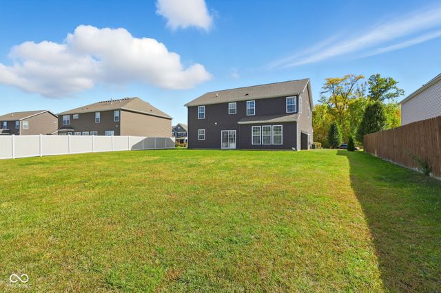 8178 KILBORN Way, Avon, IN 46123
