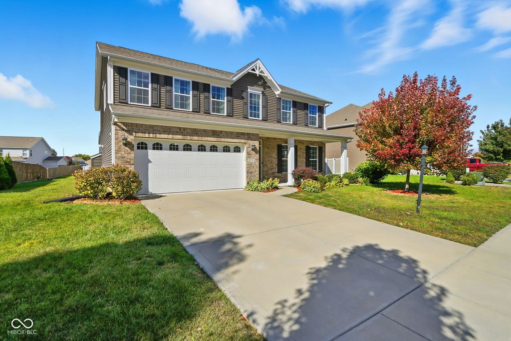 8178 KILBORN Way, Avon, IN 46123