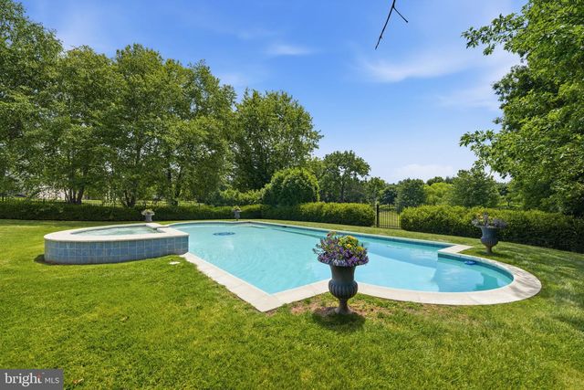 136 BUCKWALTER RD, Royersford, PA 19468