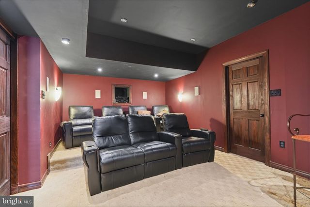 136 BUCKWALTER RD, Royersford, PA 19468