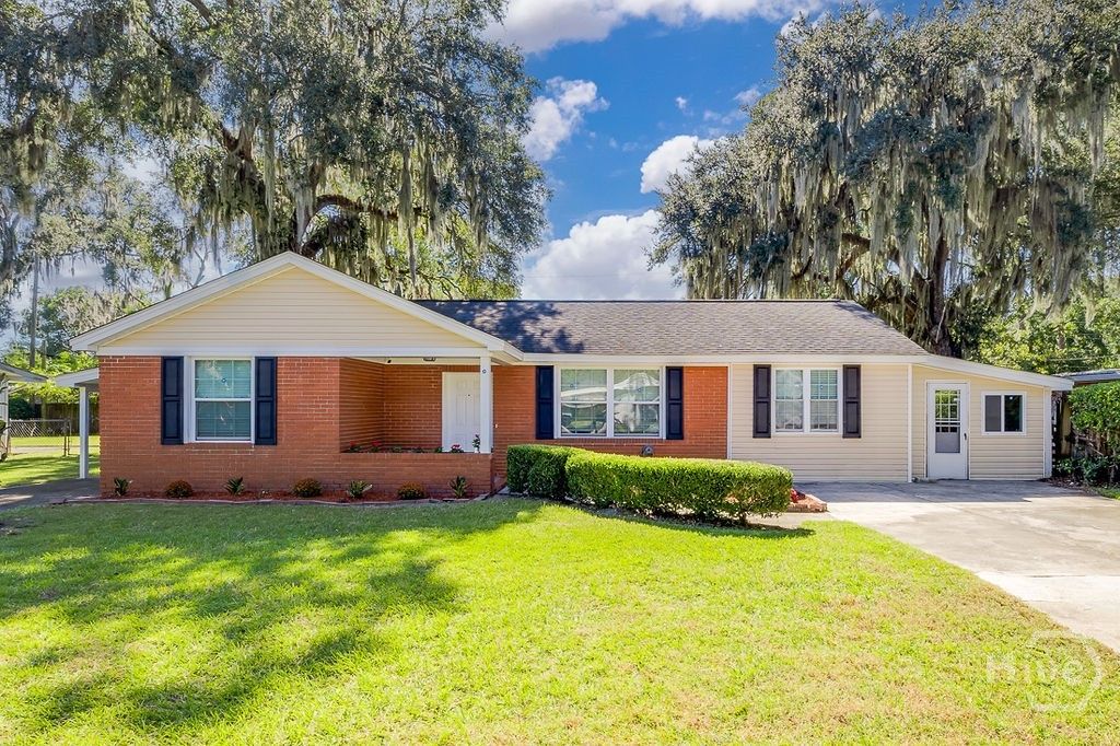 Image 1 of property listing at 119 Chippewa Drive, Savannah, GA 31406