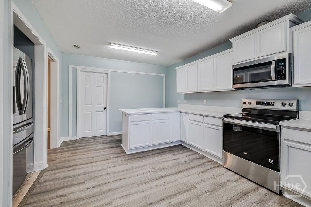 Image 16 of property listing at 119 Chippewa Drive, Savannah, GA 31406